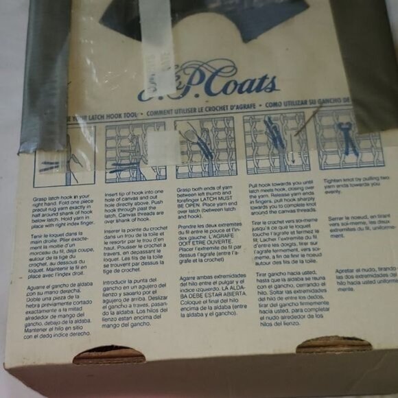 J&P Coats Thoroughbreds Latchhook Sz. 27" x 40" - Picture 7 of 10